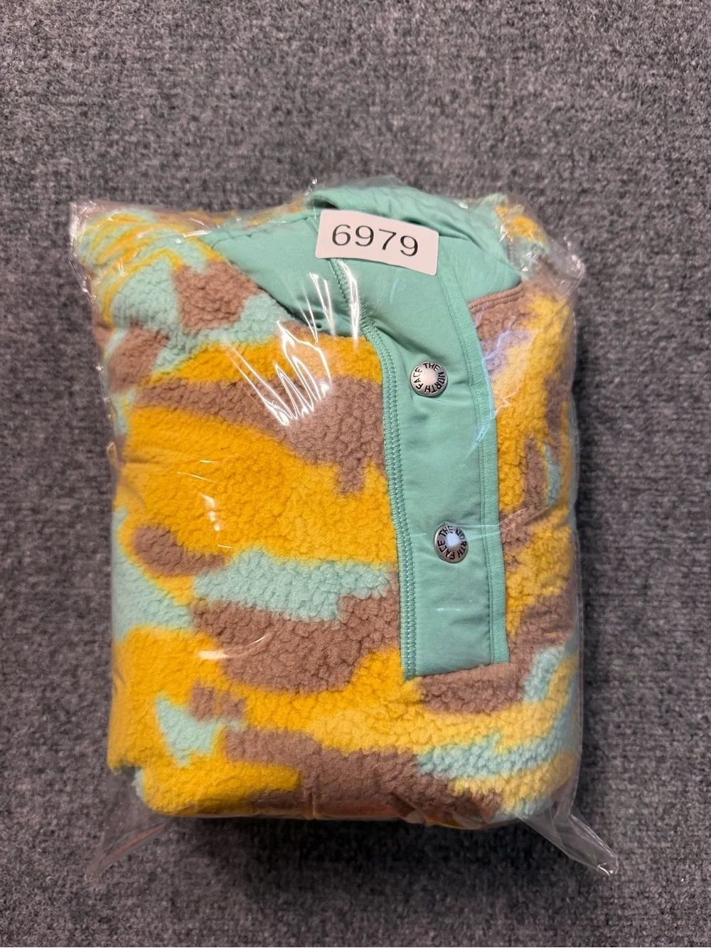 The North Face Womens Sz Large  Cragmont Camo 1/4 Snap Fleece Jacket Yellow Teal